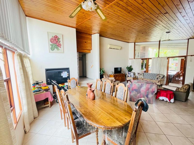 5 Bedroom Property for Sale in Amandelrug Western Cape